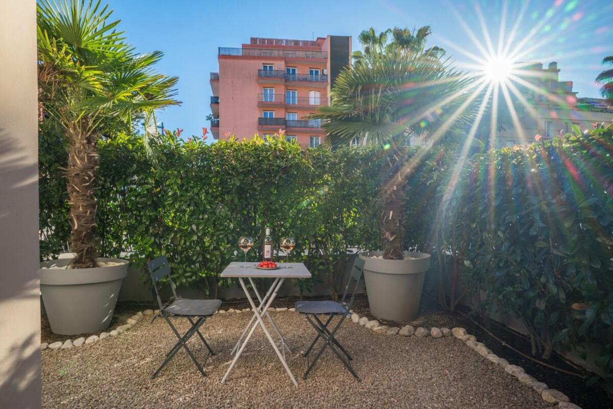 Le Coq Wagner - Parking - Air Conditioning - Pool Lägenhet Menton Exteriör bild
