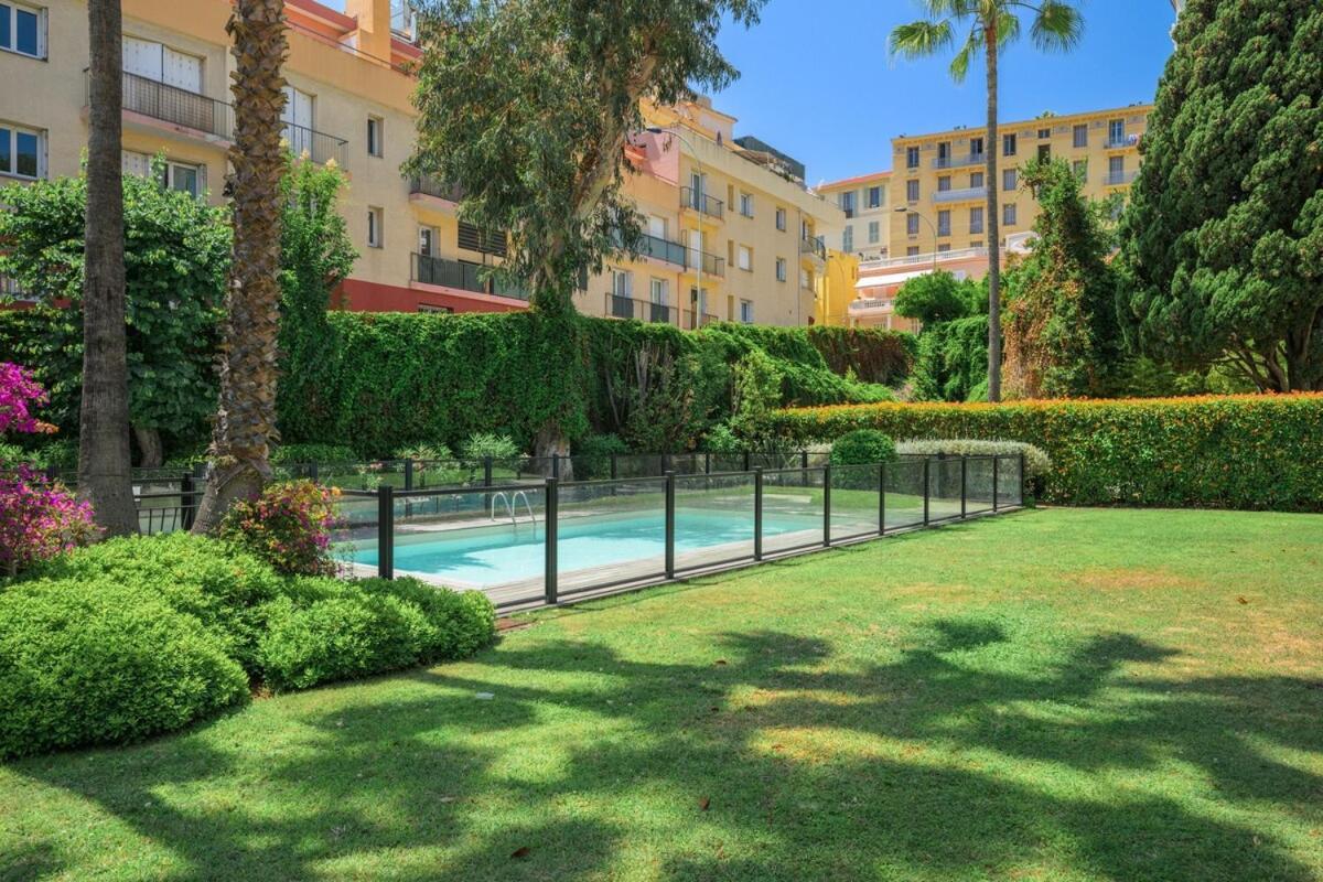 Le Coq Wagner - Parking - Air Conditioning - Pool Lägenhet Menton Exteriör bild